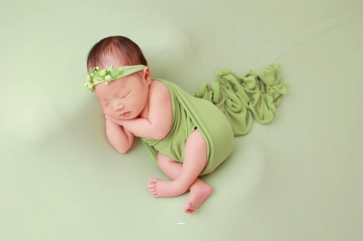 乳山宝宝每个月的成长过程